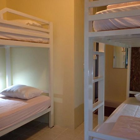 Fon Hostel Чианг Рай Екстериор снимка