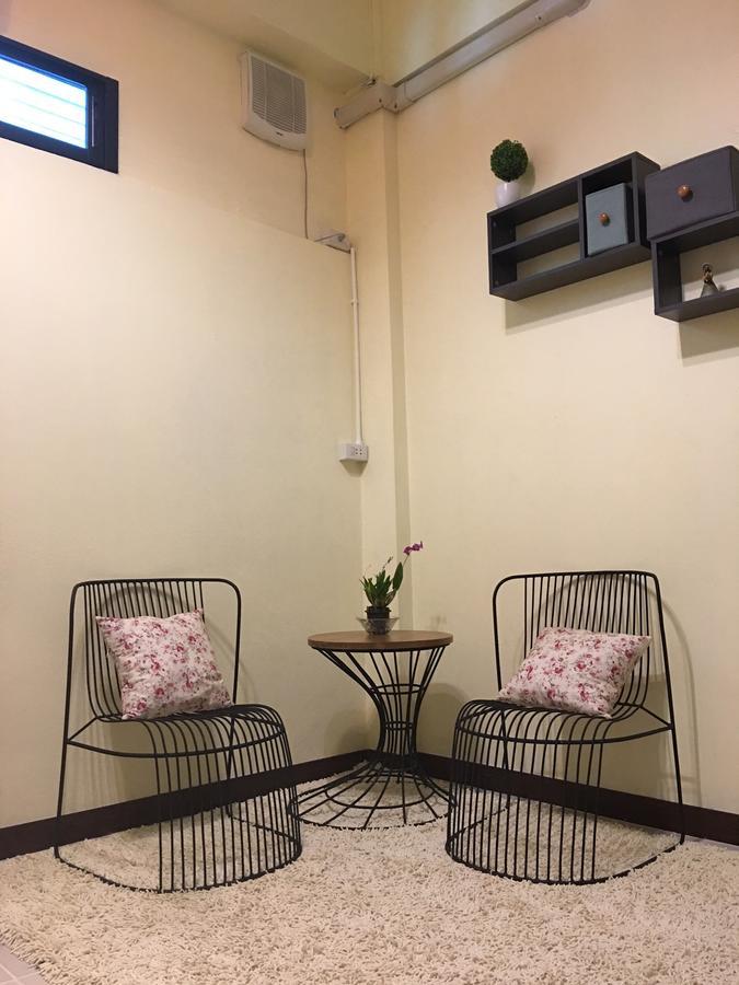 Fon Hostel Чианг Рай Екстериор снимка