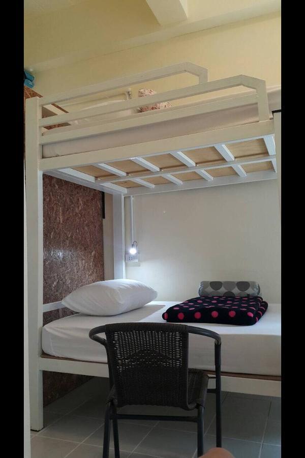 Fon Hostel Чианг Рай Екстериор снимка