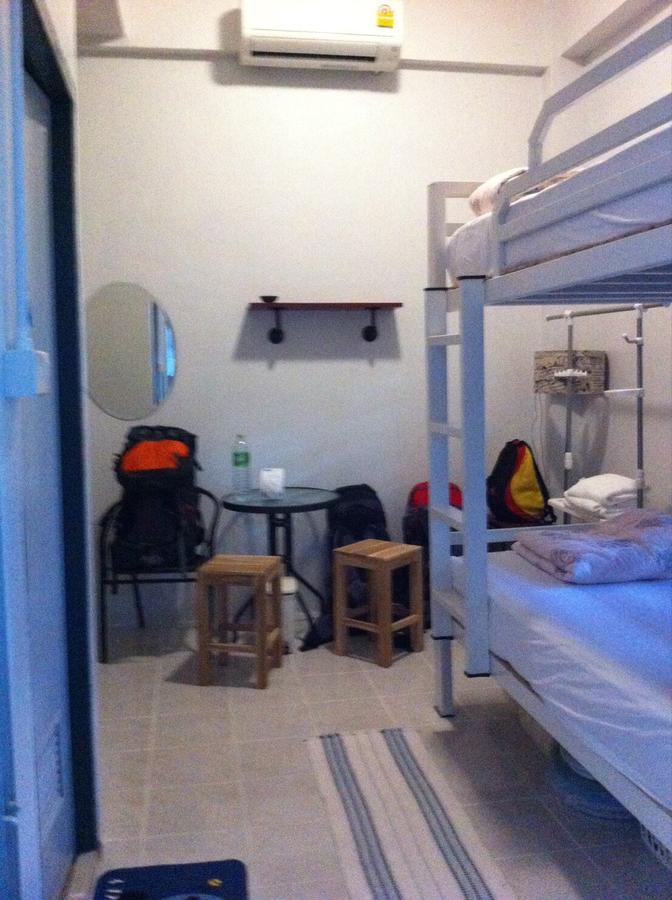 Fon Hostel Чианг Рай Екстериор снимка