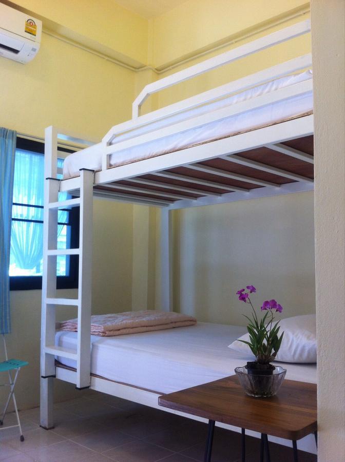 Fon Hostel Чианг Рай Екстериор снимка